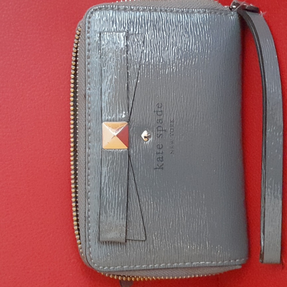 Kate Spade,wristlet wallet